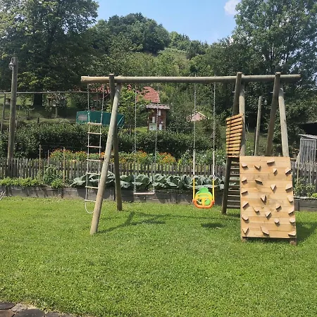 Glamping Naselje Zeleni Turizem *