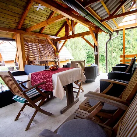 Campo de lujo Glamping Zeleni Turizem *