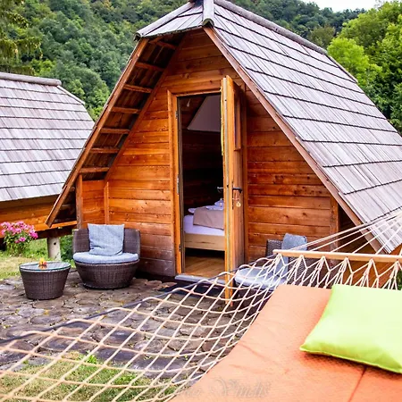 Luksustelt Glamping Zeleni Turizem Makole