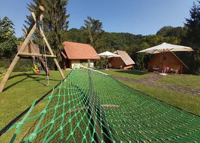 Luksusowy namiot Glamping Zeleni Turizem Makole