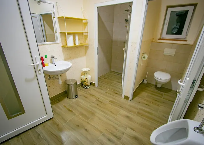 Luksusowy namiot Glamping Zeleni Turizem Makole