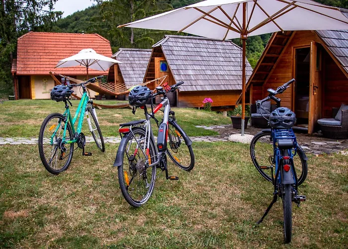 Luksusowy namiot Glamping Zeleni Turizem *